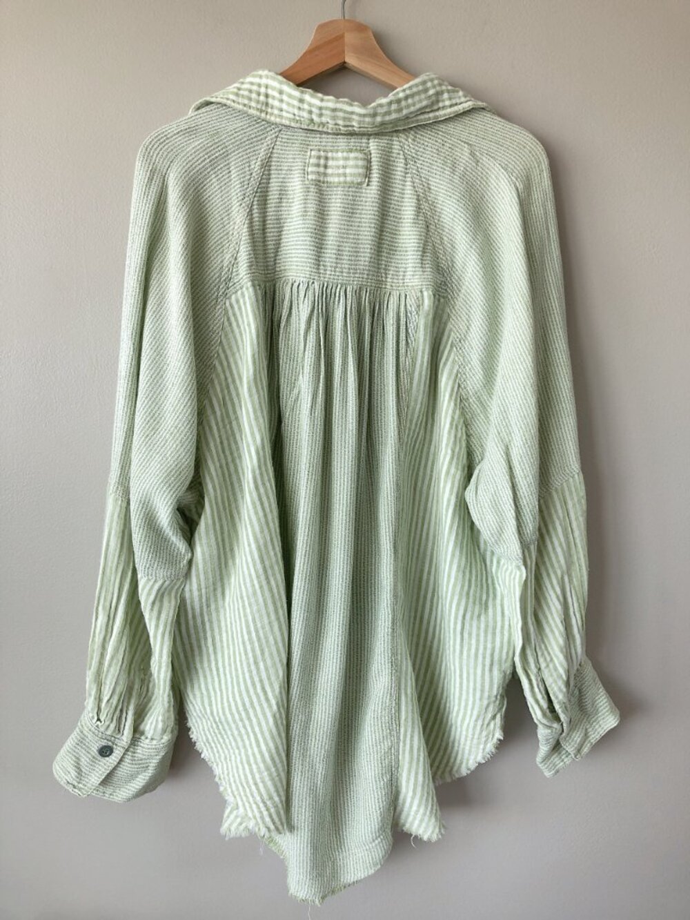 Free People Sage green striped shirt medium oversized top lightweight top - Picture 4 of 15